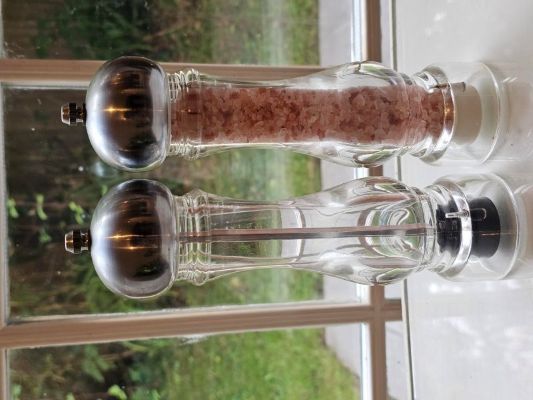 See through salt and pepper grinders